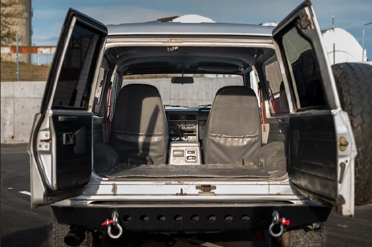 Nissan Patrol 2.8 GR Y60 * БЕЗ АНАЛОГ В БЪЛГАРИЯ * ТОП СЪСТОЯНИЕ, снимка 11 - Автомобили и джипове - 54647117