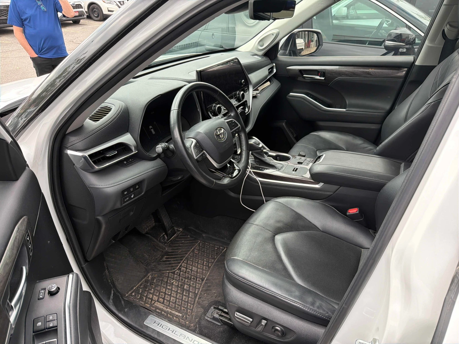 Toyota Highlander HYBRID PLATINUM * AWD * HEAD UP * ПАНО * 360 * , снимка 6 - Автомобили и джипове - 54805190