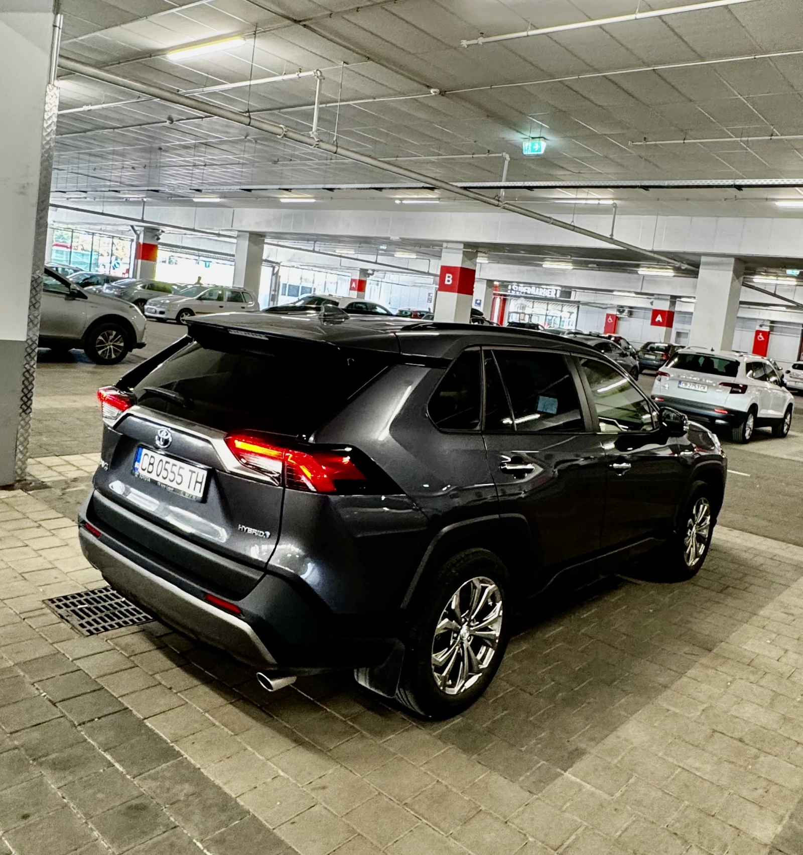 Toyota Rav4, снимка 2 - Автомобили и джипове - 55502027