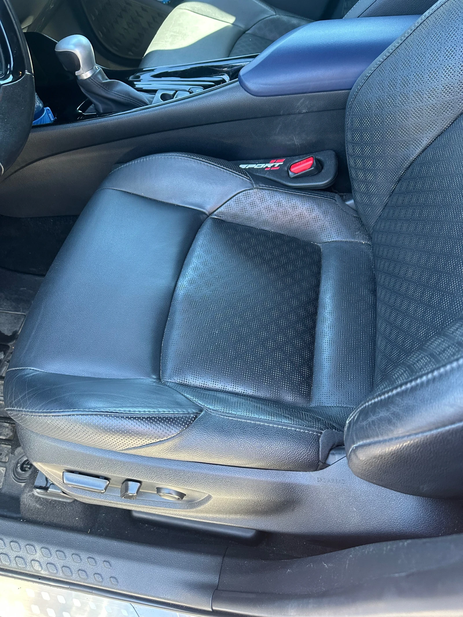 Toyota C-HR, снимка 11 - Автомобили и джипове - 56015679