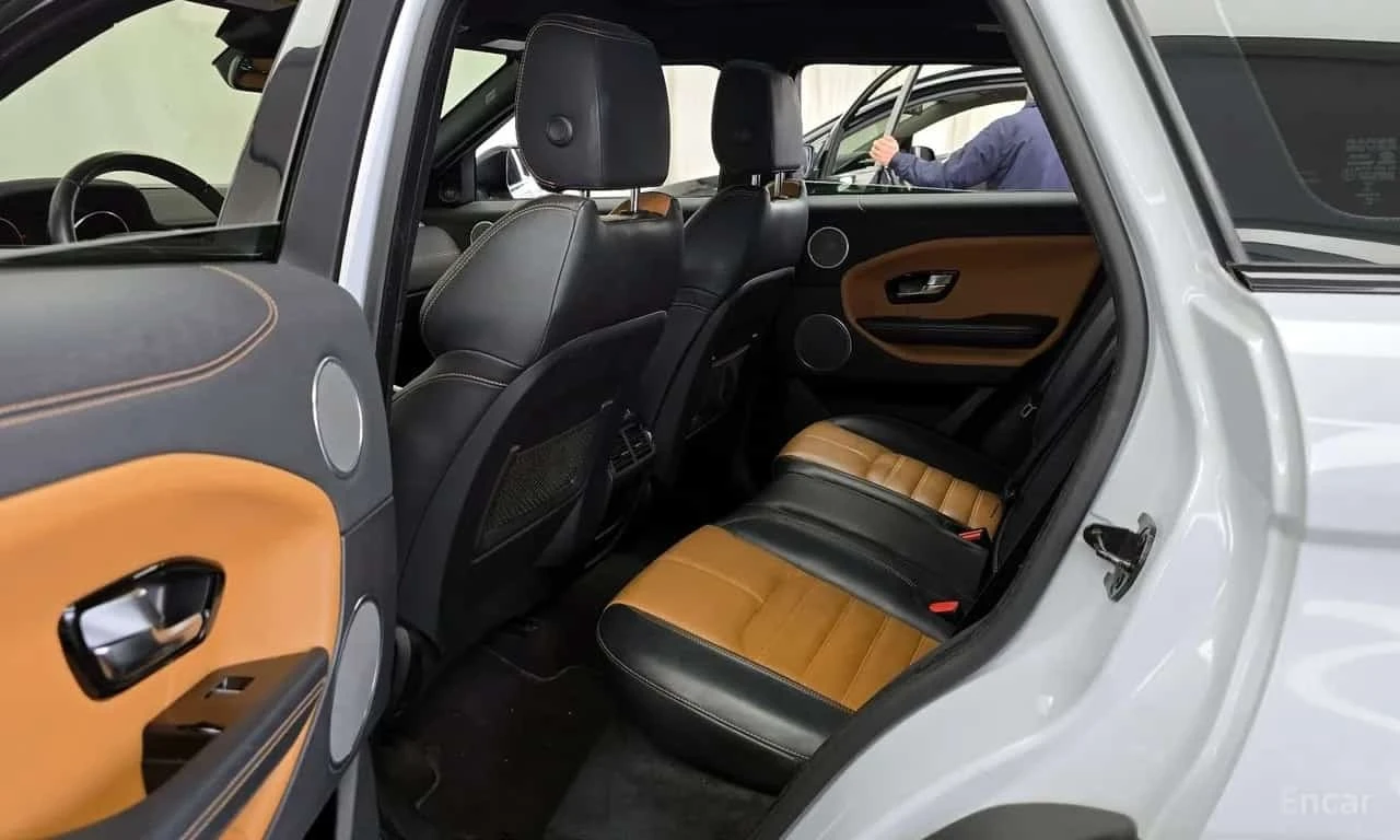 Land Rover Range Rover Evoque * 2.0 TD4 HSE Dynamic/ФИНАНСИРАНЕ, снимка 11 - Автомобили и джипове - 56341571