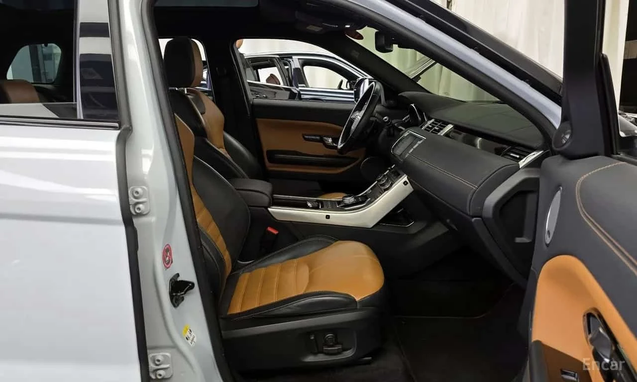 Land Rover Range Rover Evoque * 2.0 TD4 HSE Dynamic/ФИНАНСИРАНЕ, снимка 12 - Автомобили и джипове - 56341571