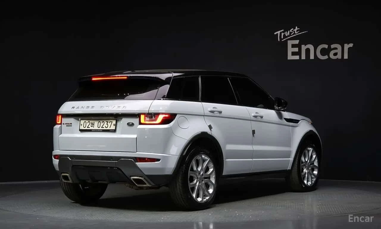 Land Rover Range Rover Evoque * 2.0 TD4 HSE Dynamic/ФИНАНСИРАНЕ, снимка 2 - Автомобили и джипове - 56341571