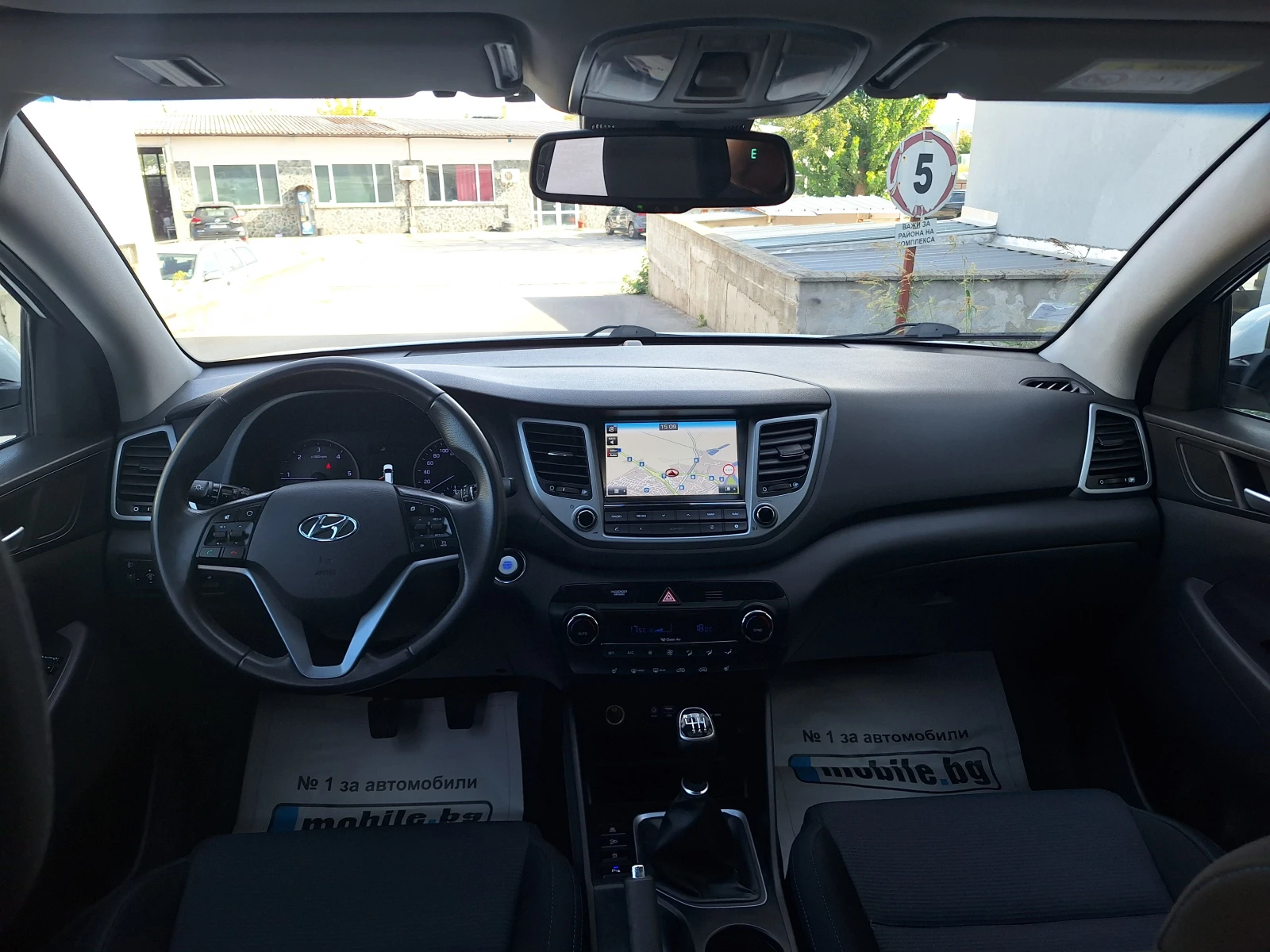 Hyundai Tucson 1.7d 116kc navi, снимка 9 - Автомобили и джипове - 56433562