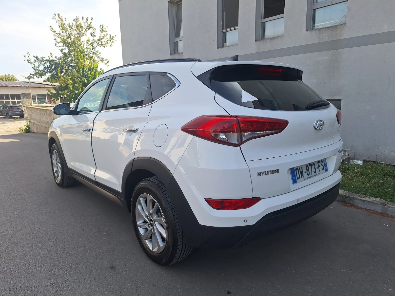 Hyundai Tucson 1.7d 116kc navi, снимка 7 - Автомобили и джипове - 56433562