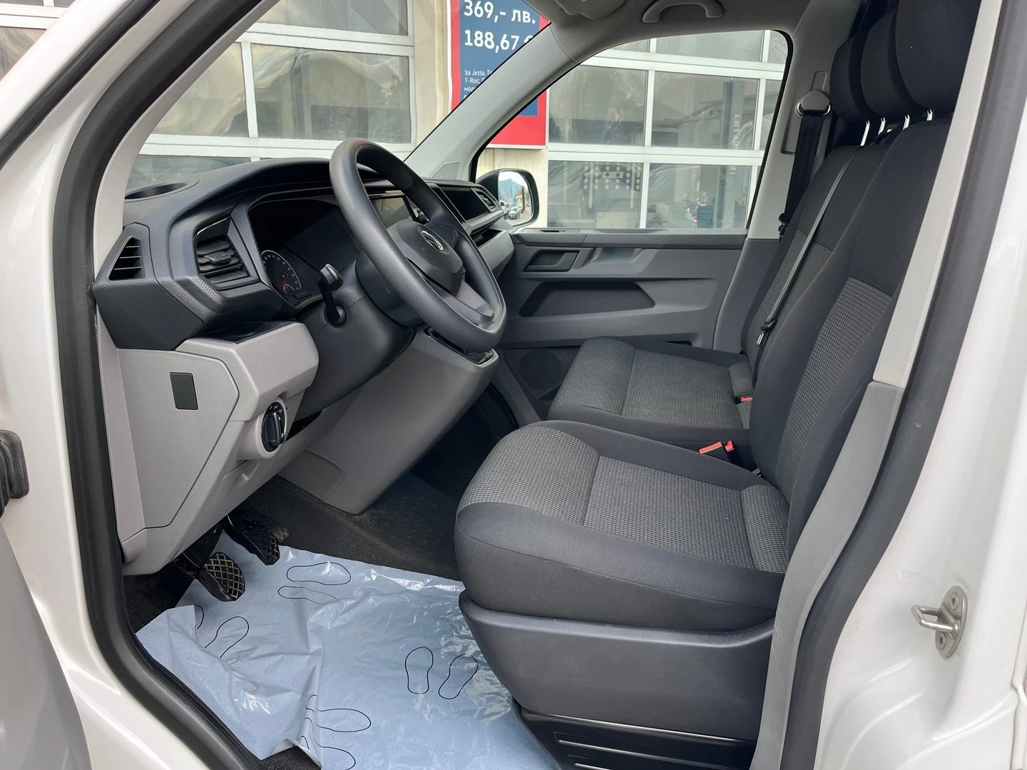 VW Transporter VW Transporter Kasten S 5.8 m3 TDI - изображение 4