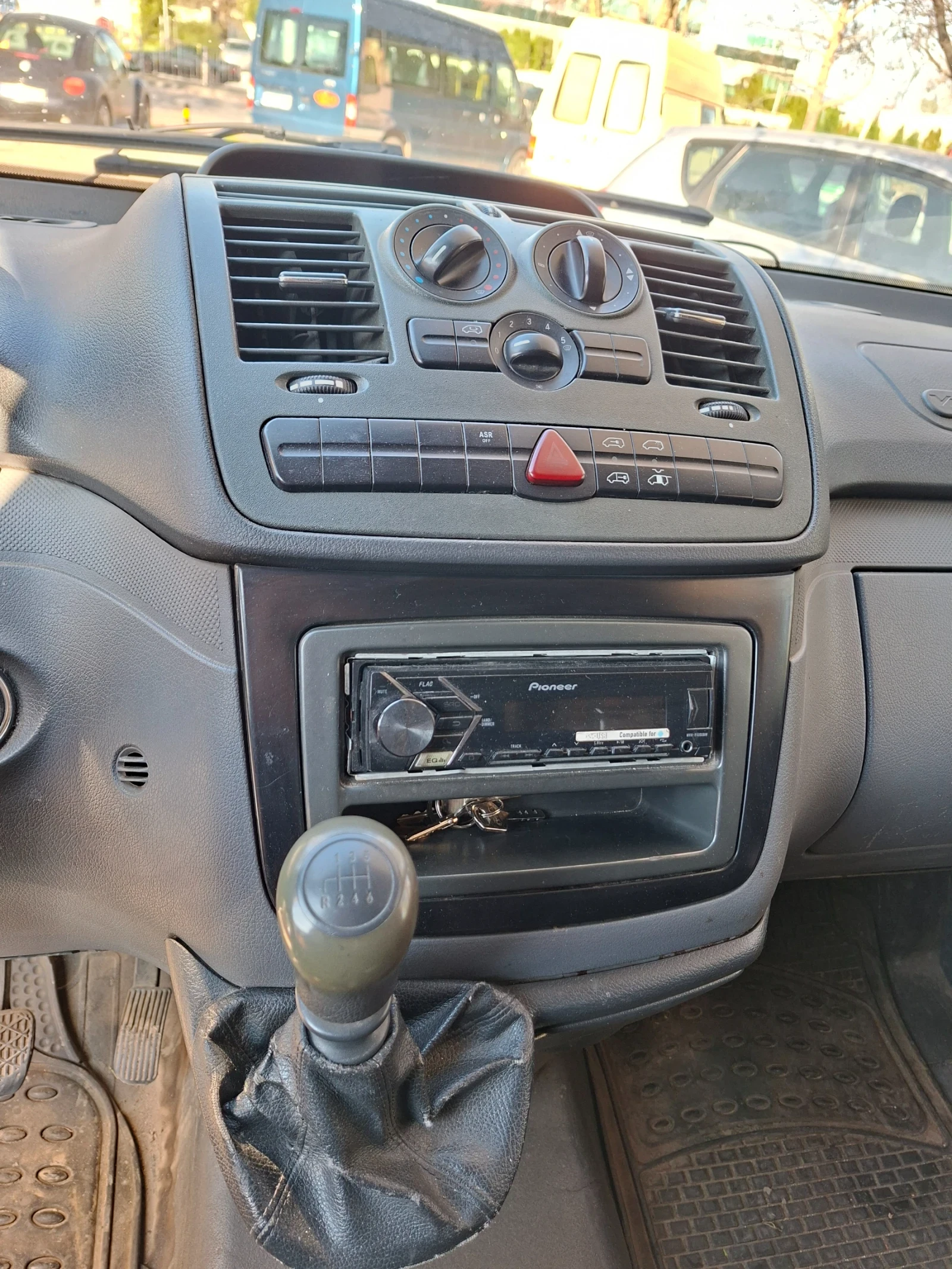 Mercedes-Benz Vito, снимка 5 - Бусове и автобуси - 54122708