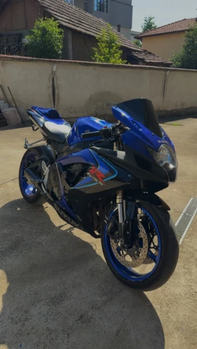 Обява за продажба на Suzuki Gsxr 600 k7 ~9 999 лв. - изображение 1