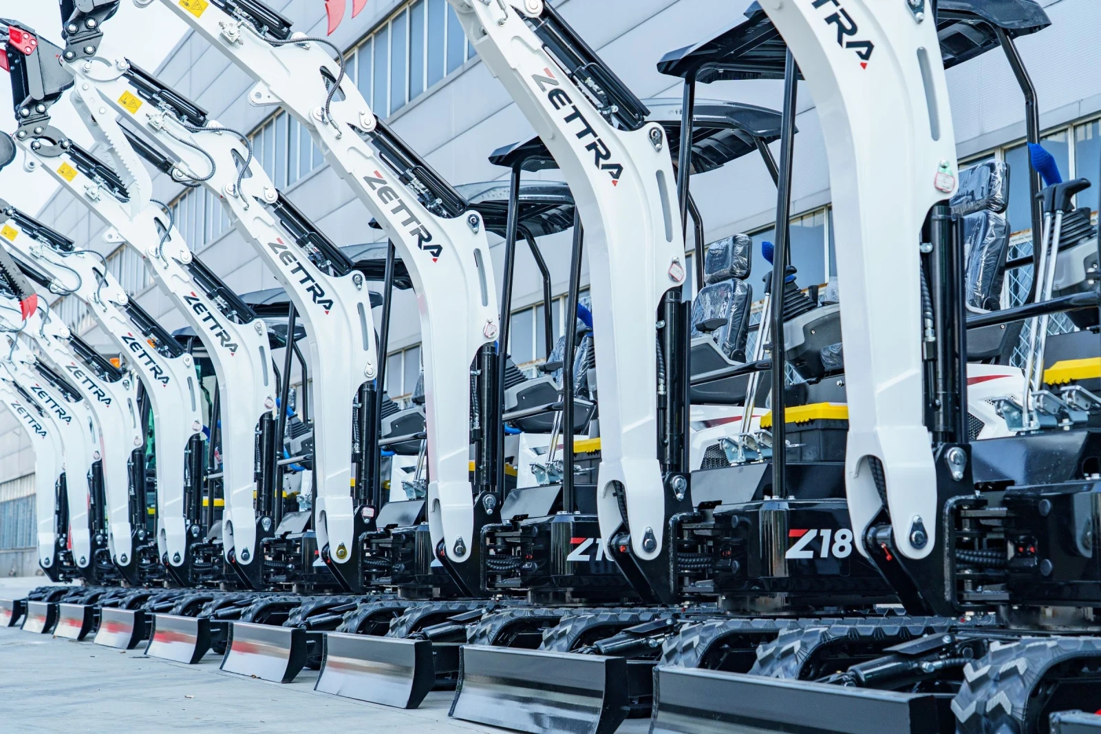 Багер Kubota ZETTRA Z18 PRO /НОВ/ 1 ГОДИНА ГАРАНЦИЯ / ЛИЗИНГ /, снимка 4 - Индустриална техника - 55351074