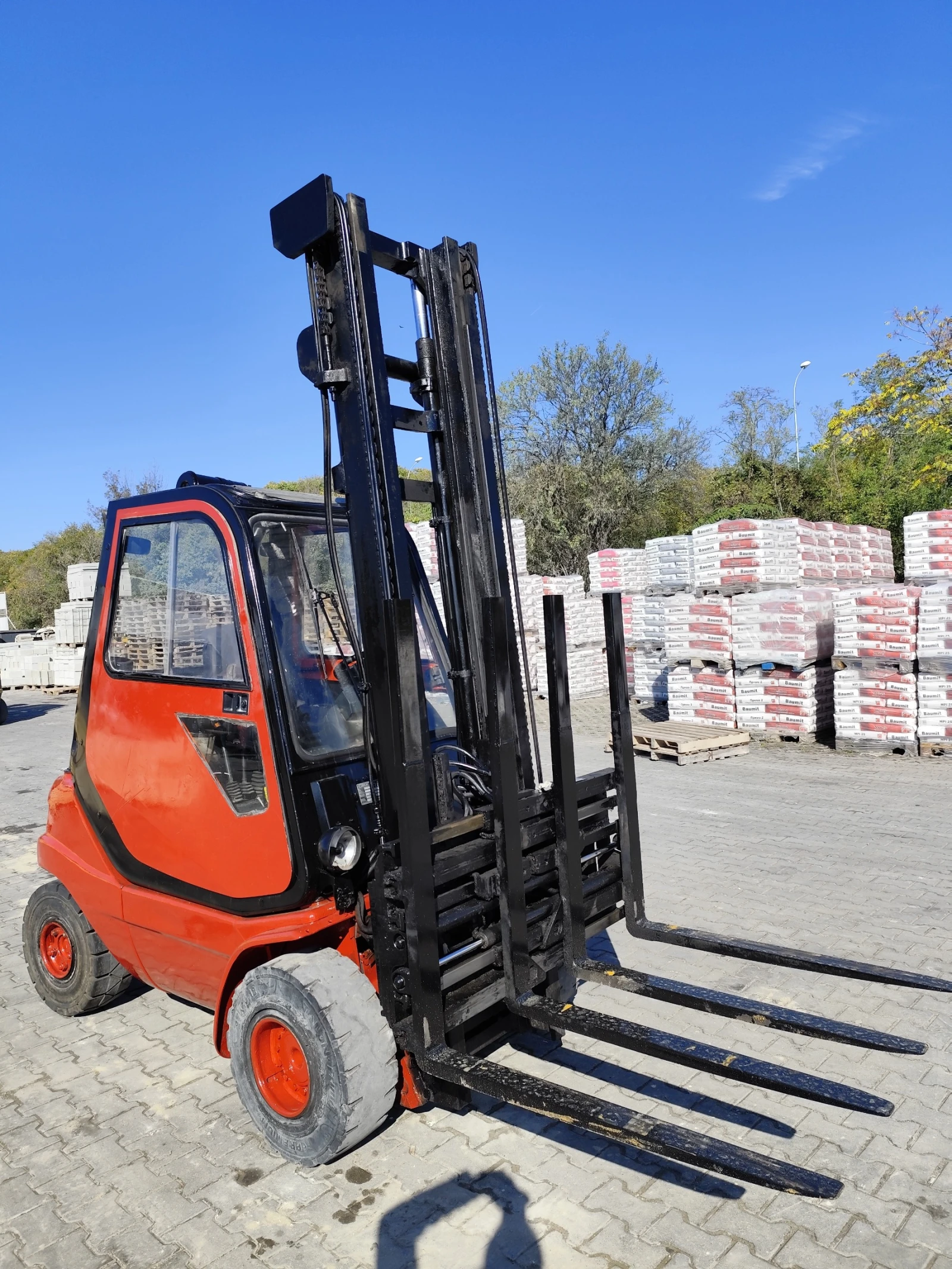 Мотокар Linde H25 Perkins (England), снимка 1