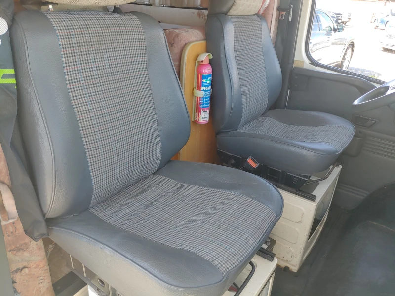 Кемпер Fiat Ducato 2.5D, снимка 10 - Каравани и кемпери - 50904873