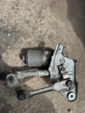 Peogeot 3008-5008 2009-2013г дясно моторче за чистачките , снимка 1