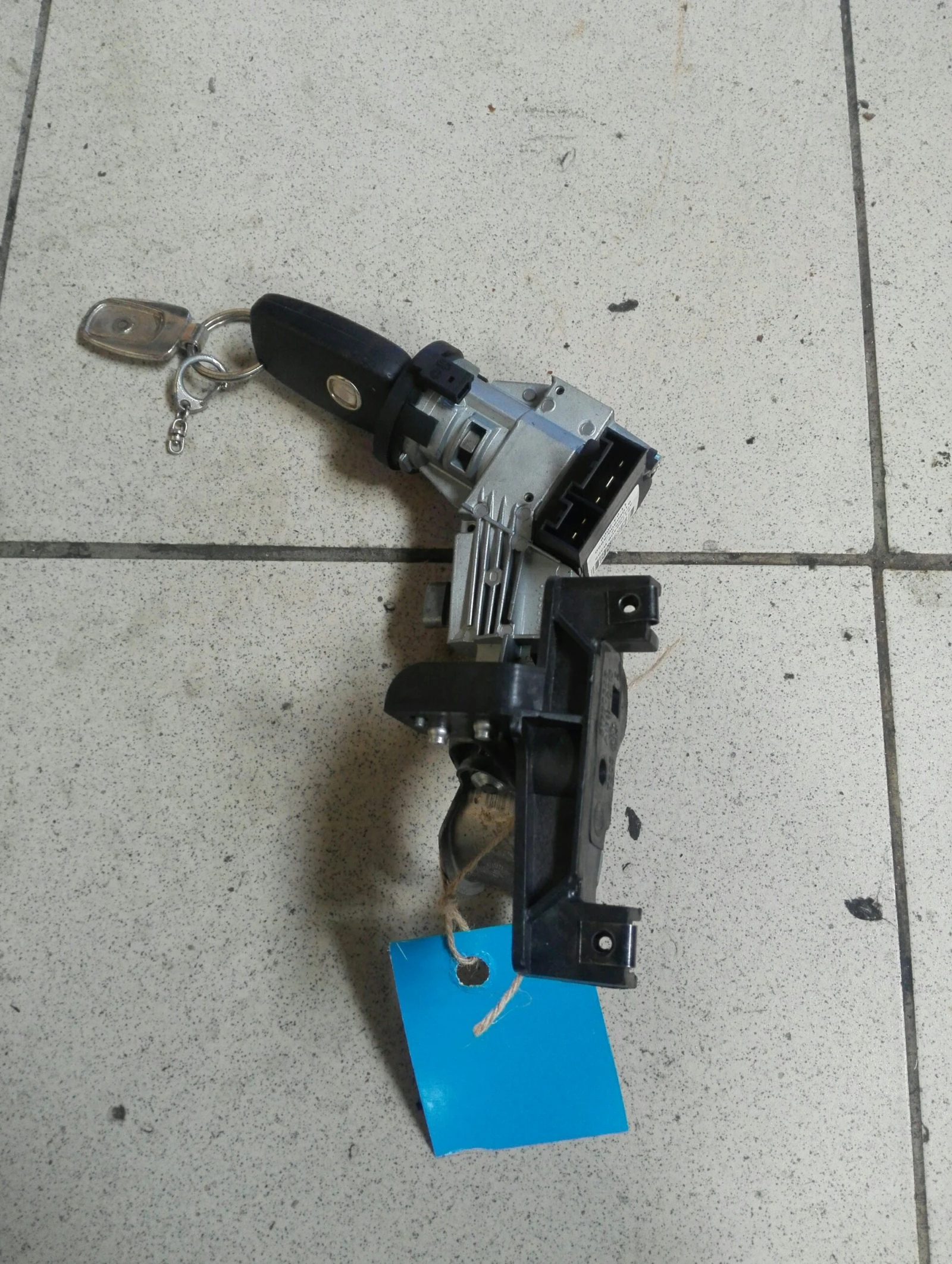 ��������� ���� ���� ���� (���� �������) 1.3MJET | Mobile.bg � ����������� 1