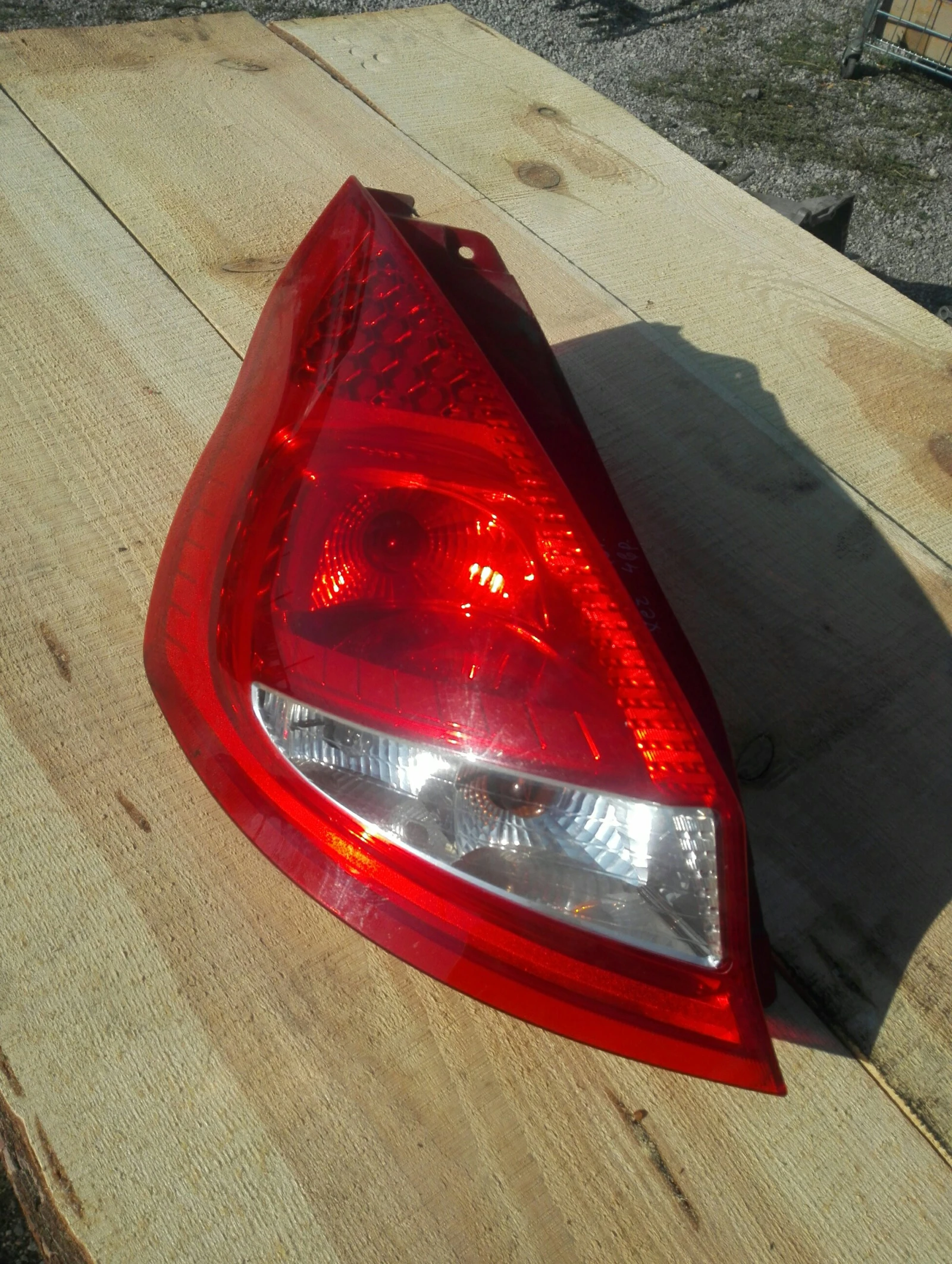 ���� ��� ���� ������ 1.4���� | Mobile.bg � ����������� 1