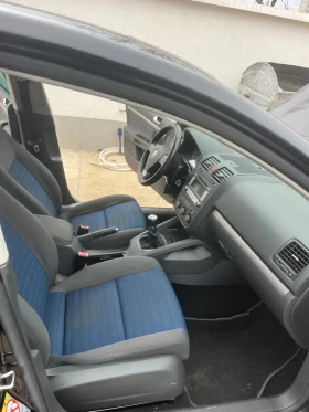 VW Golf TOUR 1.9 Шибедах, парктроник , снимка 10