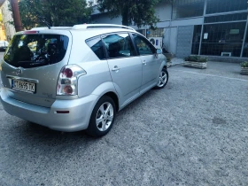 Toyota Corolla verso 7 местна, снимка 5
