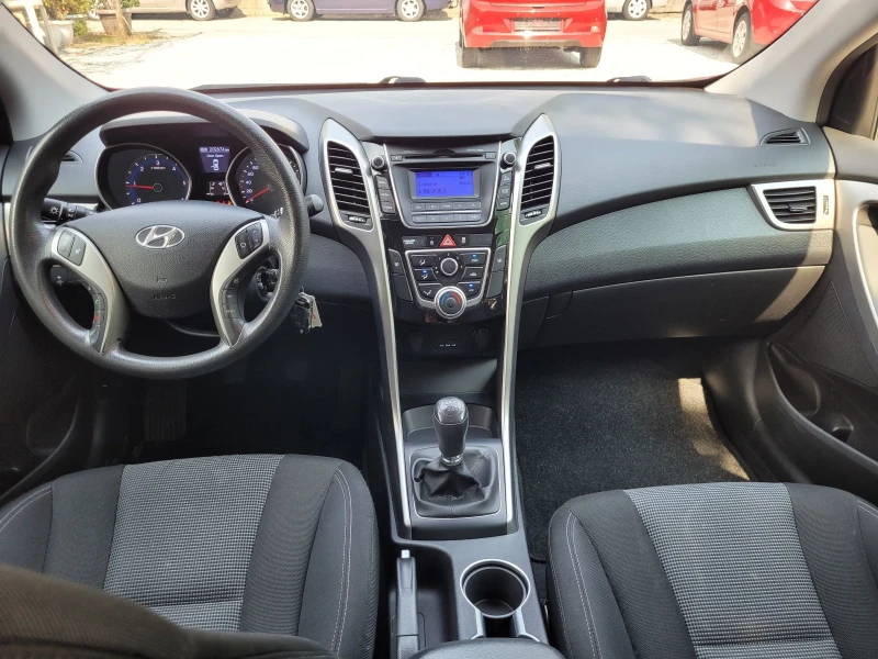 Hyundai I30 1.4 CRDI , снимка 9 - Автомобили и джипове - 46930154