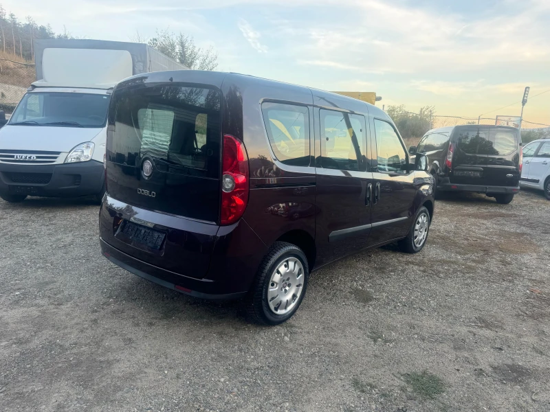 Fiat Doblo, снимка 10 - Автомобили и джипове - 47448835