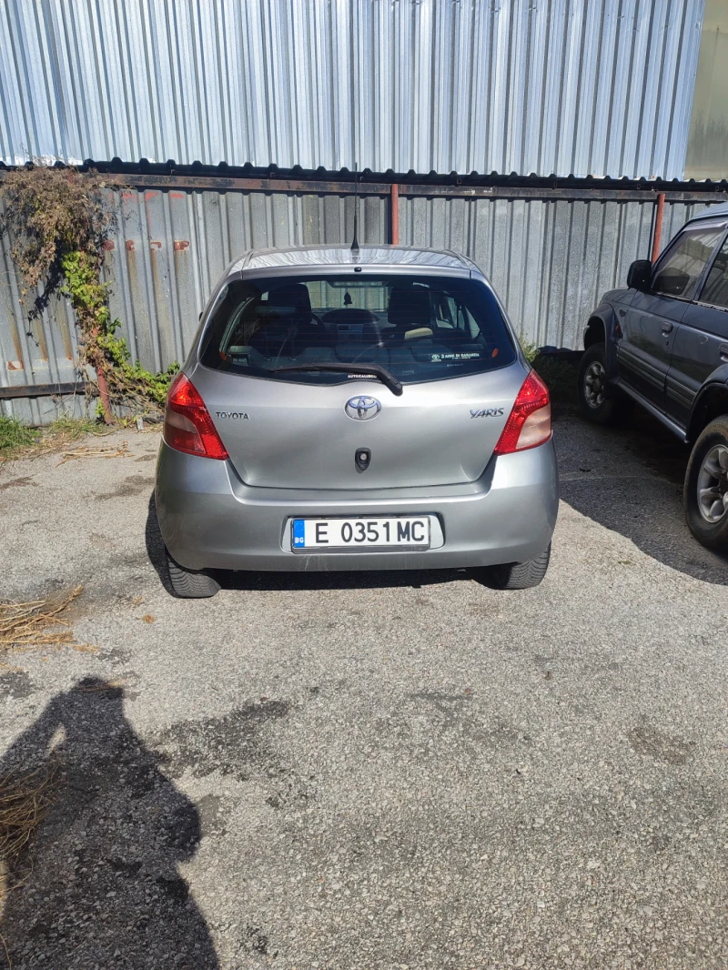 Toyota Yaris, снимка 4 - Автомобили и джипове - 48155939