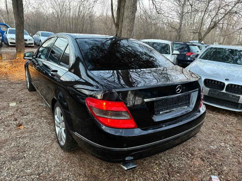 Mercedes-Benz C 220 ШОК* ЦЕНА* 2.2CDI* Avantgarde* , снимка 5 - Автомобили и джипове - 49362540