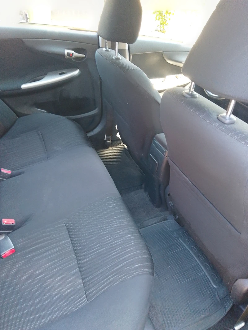 Toyota Corolla 2000, снимка 14 - Автомобили и джипове - 52297964