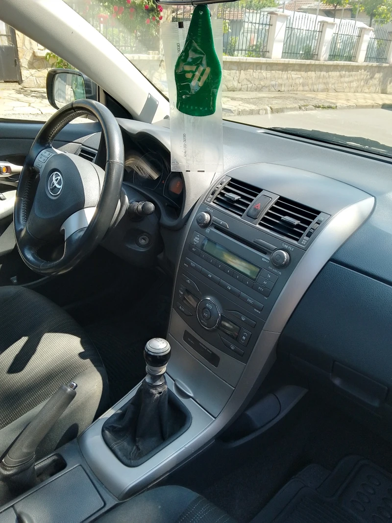 Toyota Corolla 2000, снимка 12 - Автомобили и джипове - 52297964