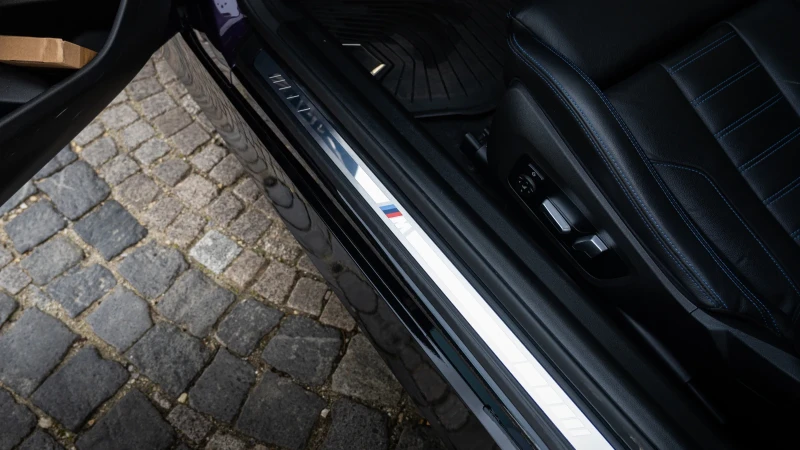 BMW 240 Xi ГАРАНЦИОННА ! , снимка 14 - Автомобили и джипове - 52310193