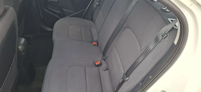 Kia Rio 1, 3 БЕНЗИН/ГАЗ, снимка 5 - Автомобили и джипове - 51888244