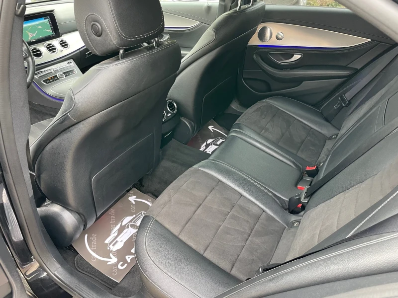 Mercedes-Benz E 220 AMG/HEAD UP/ШИТО ТАБЛО/SHADOW/20&#34;ZOLL/BURMESTE, снимка 9 - Автомобили и джипове - 52317462