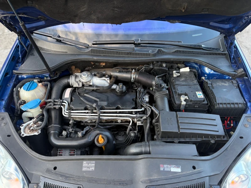 VW Golf TDI BKC, снимка 14 - Автомобили и джипове - 52755176