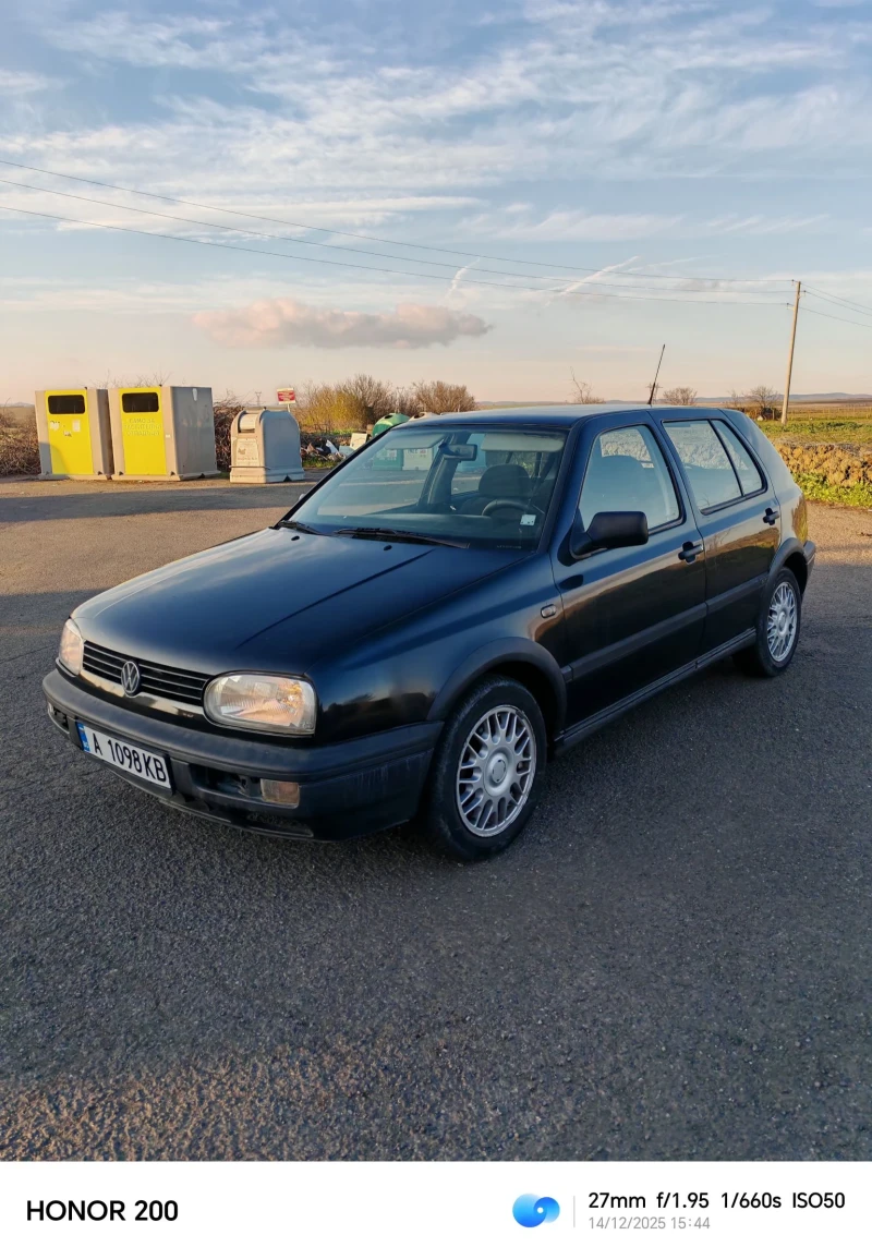 VW Golf 1.6 GT 101 KS. , снимка 5 - Автомобили и джипове - 52806999