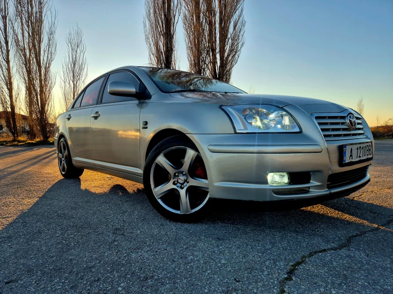 Toyota Avensis 1.8 VVTI, снимка 2 - Автомобили и джипове - 52930325