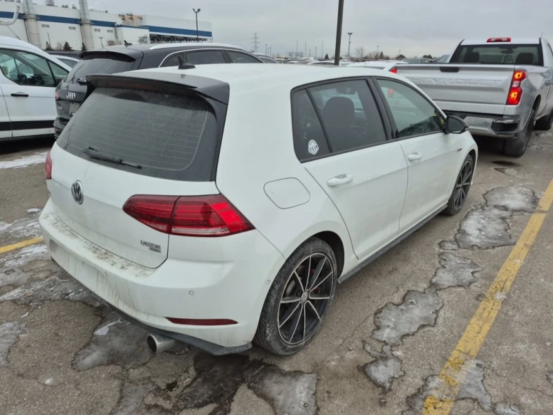 VW Golf * AUTOBAHN * CARFAX * ЦЕНА ДО БГ, снимка 3 - Автомобили и джипове - 52989957