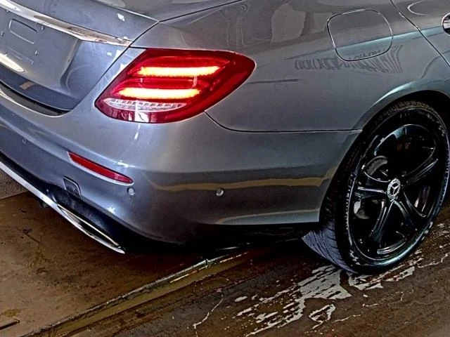 Mercedes-Benz E 300 AMG* * Burmester* Подгрев* Шибидах* Камери* М.точк, снимка 11 - Автомобили и джипове - 47723805