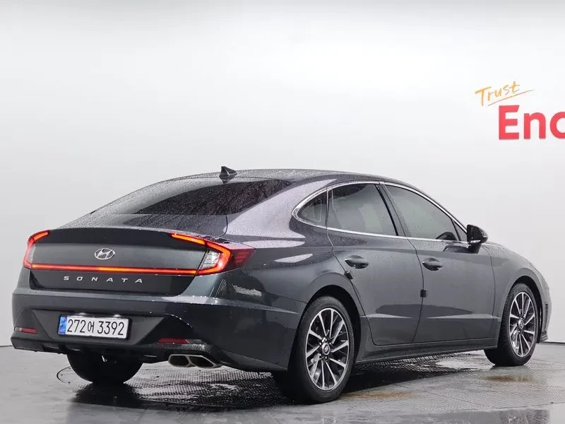 Hyundai Sonata 1.6 Turbo Premium Family, снимка 2 - Автомобили и джипове - 55784960
