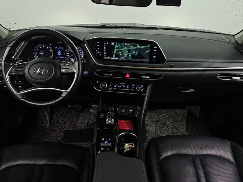 Hyundai Sonata 1.6 Turbo Premium Family, снимка 7 - Автомобили и джипове - 55784960