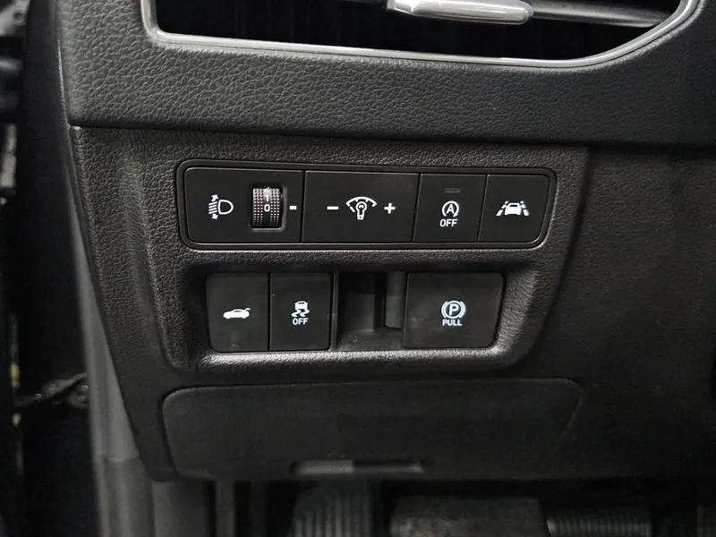 Hyundai Sonata 1.6 Turbo Premium Family, снимка 17 - Автомобили и джипове - 55784960