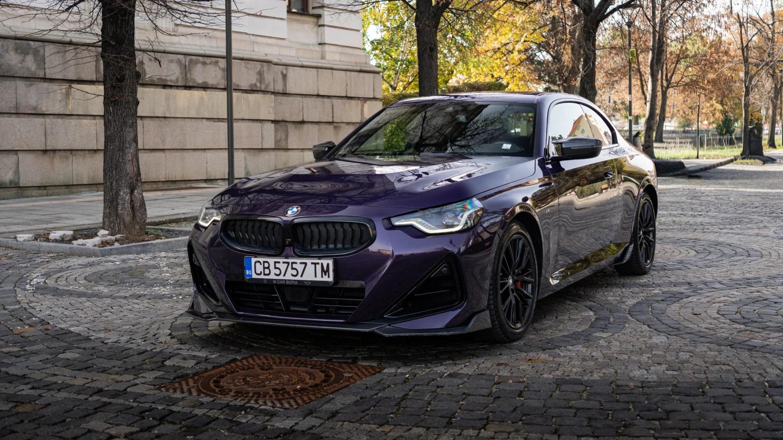 BMW 240 Xi ГАРАНЦИОННА ! , снимка 1