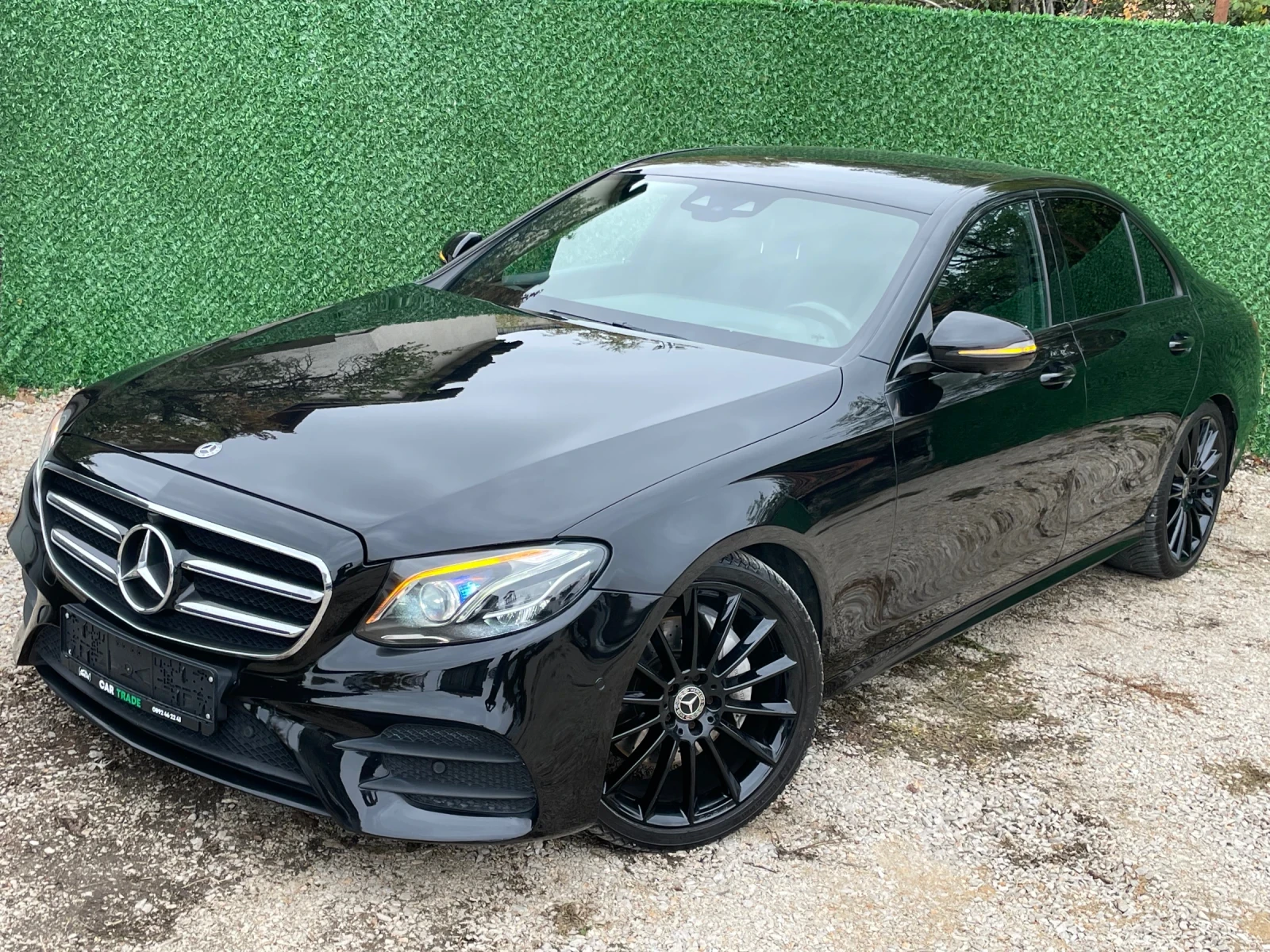 Mercedes-Benz E 220 AMG/HEAD UP/ШИТО ТАБЛО/SHADOW/20&#34;ZOLL/BURMESTE, снимка 1