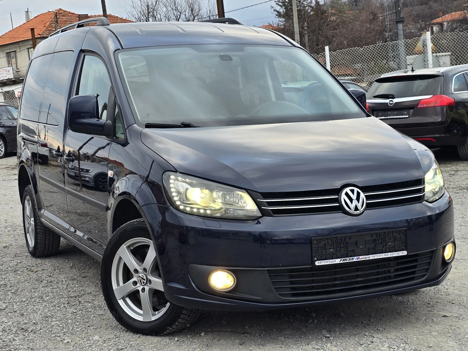 VW Caddy МАКСИ 2.0 TDI 140 К.С. 4Х4 АВТОМАТ / 7 МЕСТЕН  - изображение 2