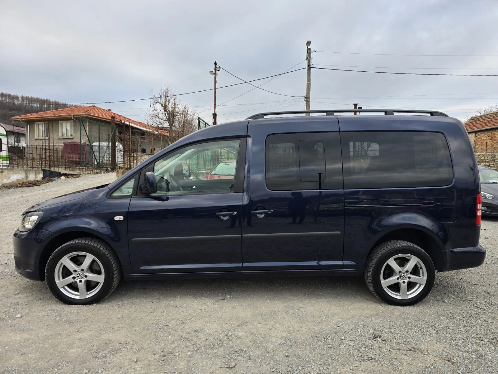 VW Caddy МАКСИ 2.0 TDI 140 К.С. 4Х4 АВТОМАТ / 7 МЕСТЕН  - изображение 5