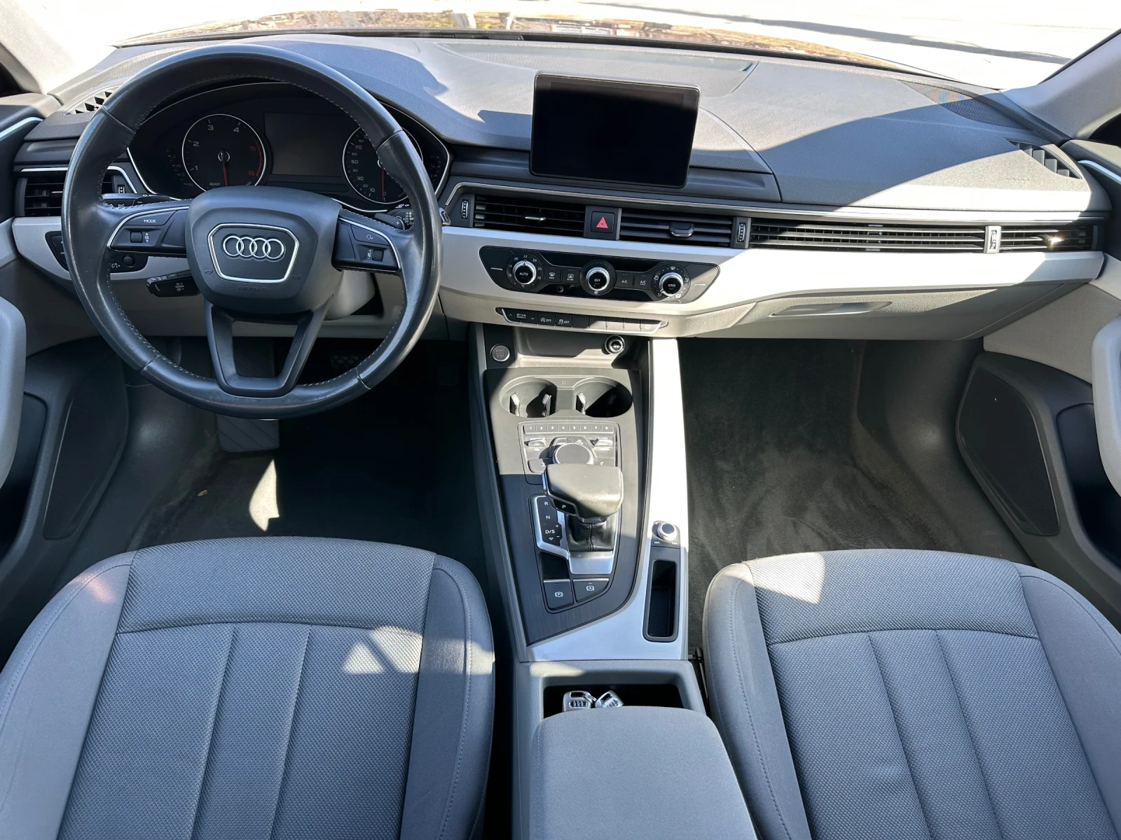Audi A4 2.0TDI_150kc_Automatic - изображение 10
