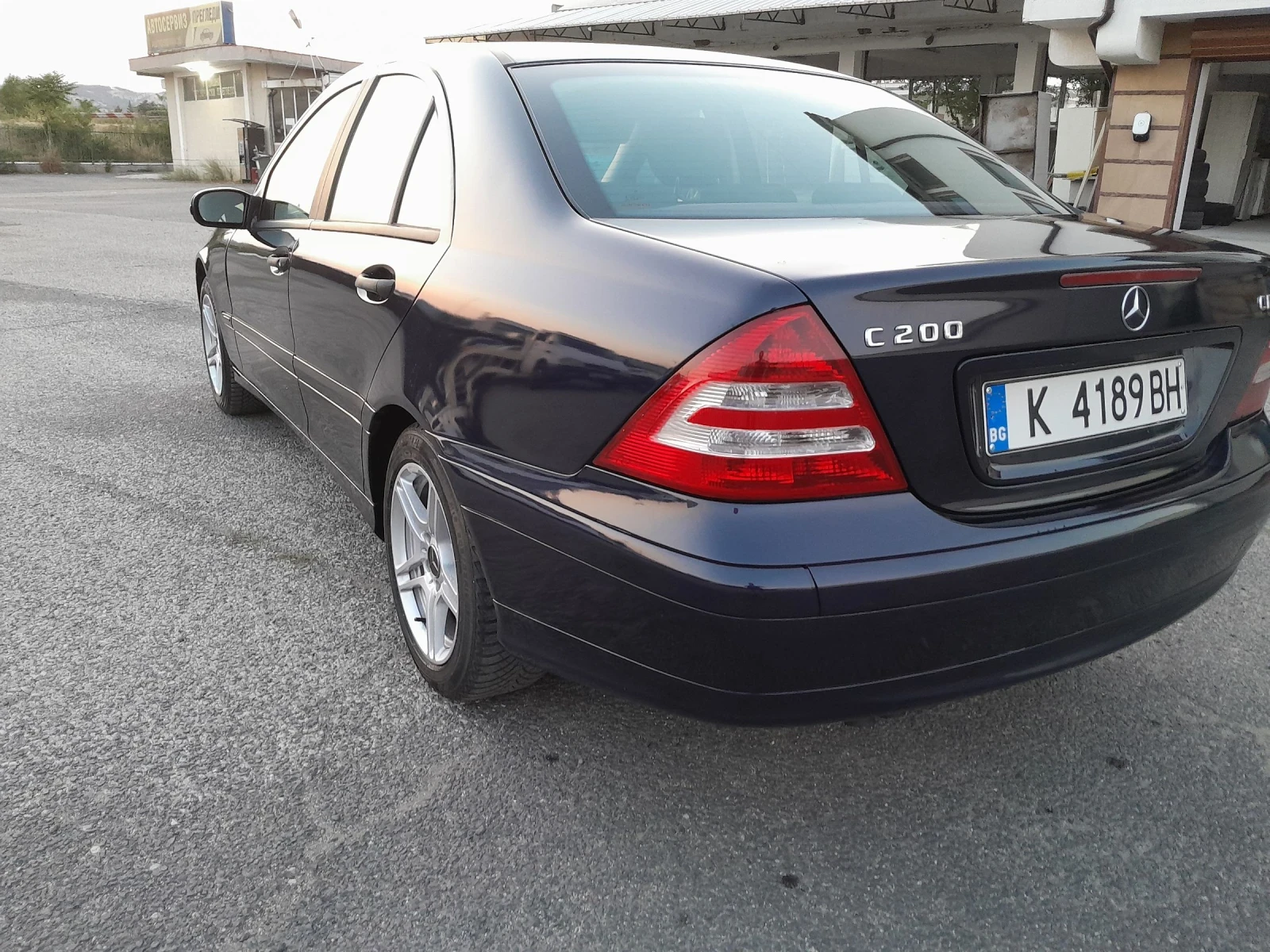 Mercedes-Benz C 220  - изображение 2