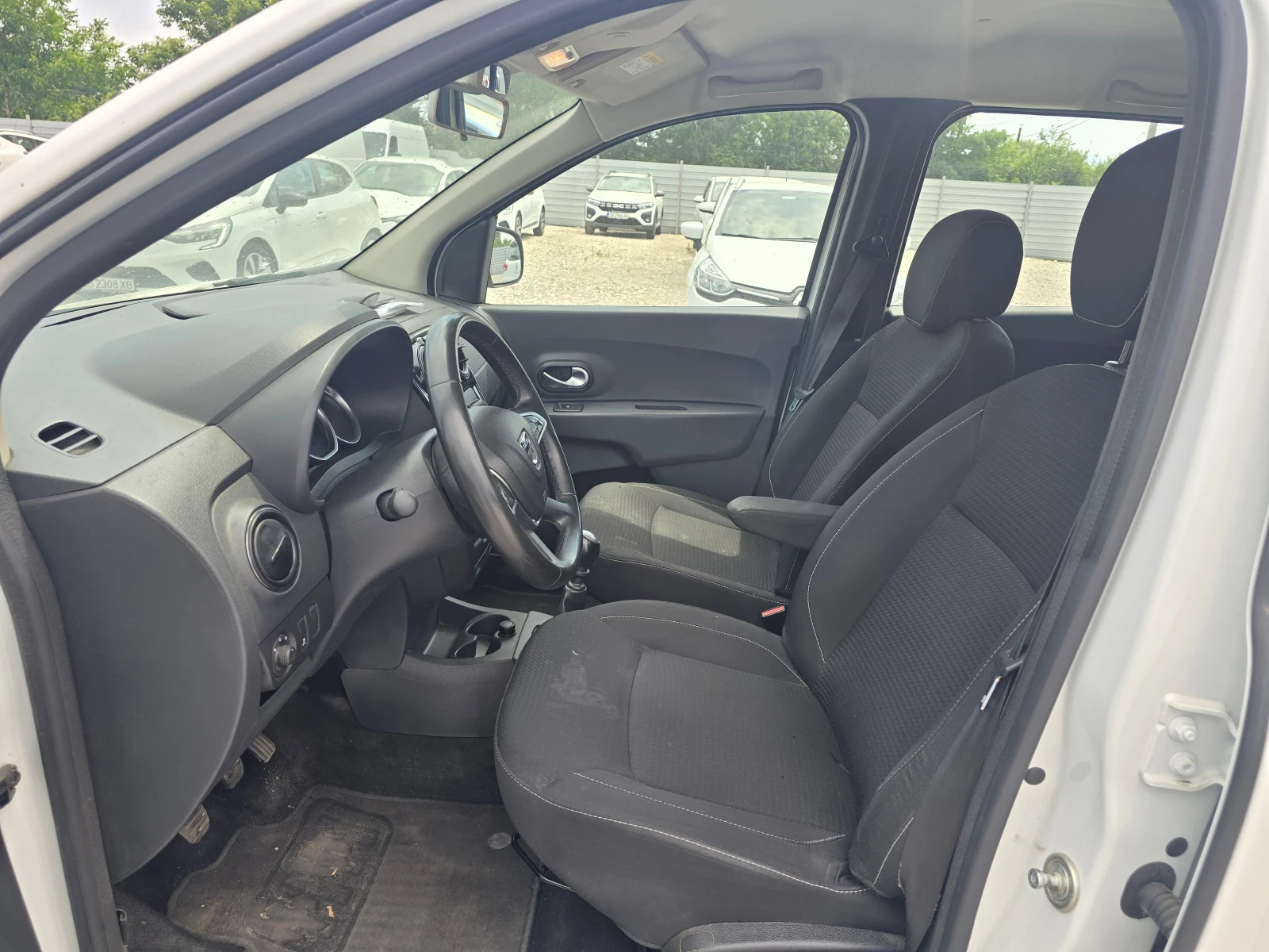 Dacia Lodgy 1.5 dCi - изображение 7