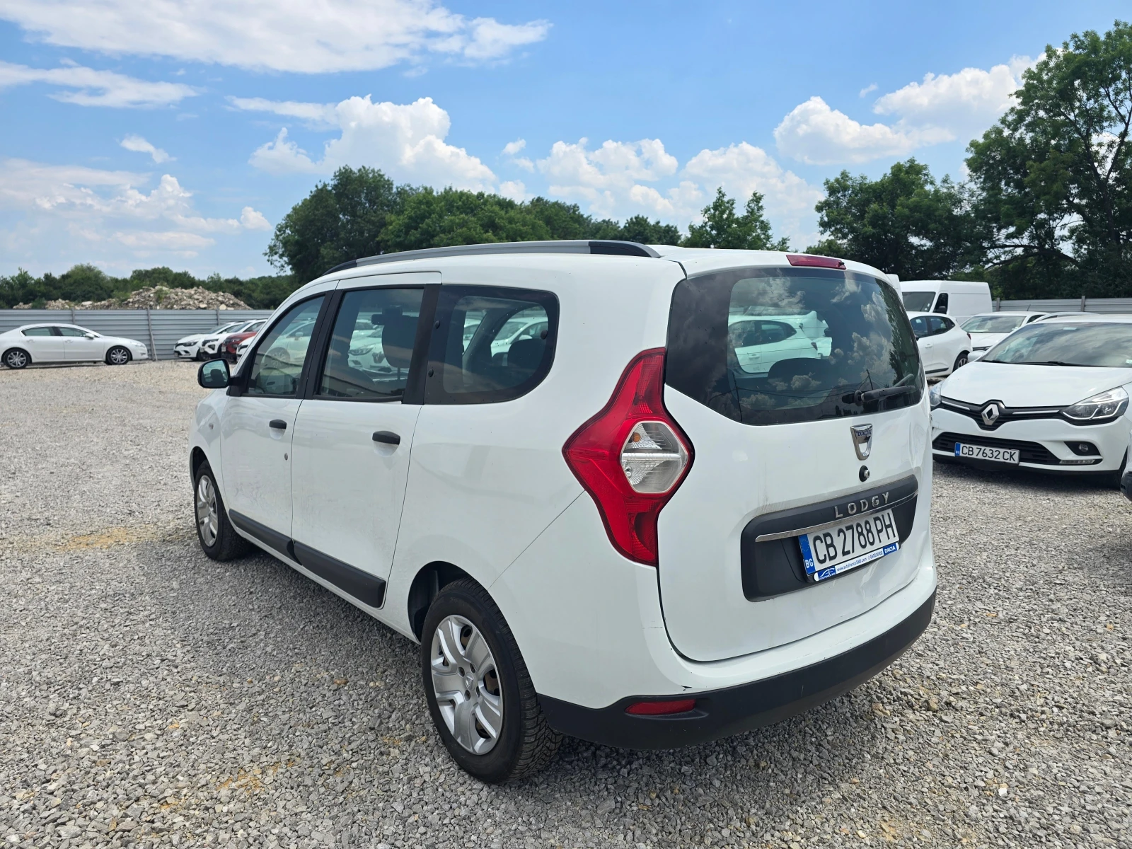 Dacia Lodgy 1.5 dCi - изображение 4