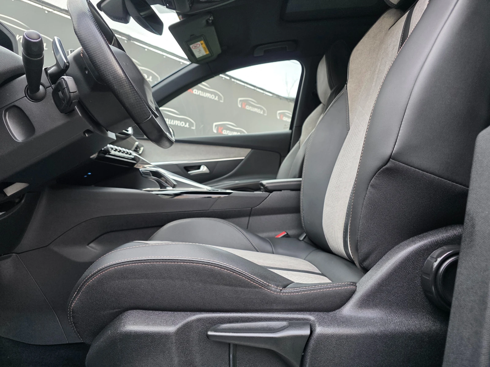 Peugeot 3008 GT 300 4WD PLUG-IN-HYBRID S&S EAT8 - изображение 7