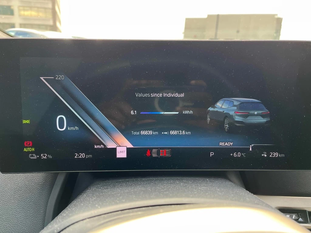 BMW iX * xDrive50 * CARFAX * БЕЗ ПЪРВОНАЧАЛНА ВНОСКА - изображение 8