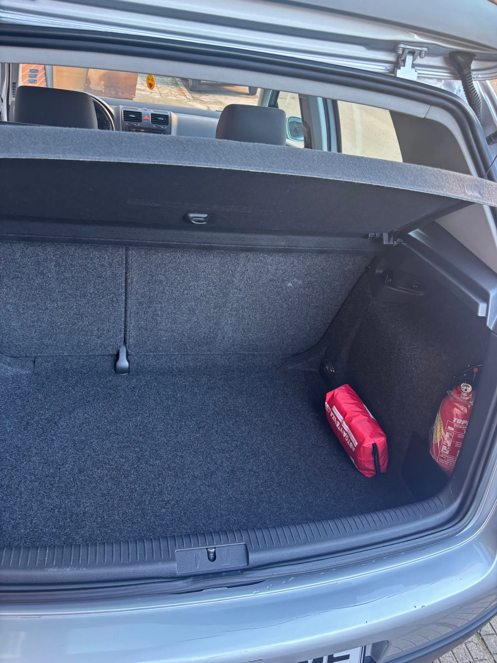 VW Golf 1.6FSI - изображение 8