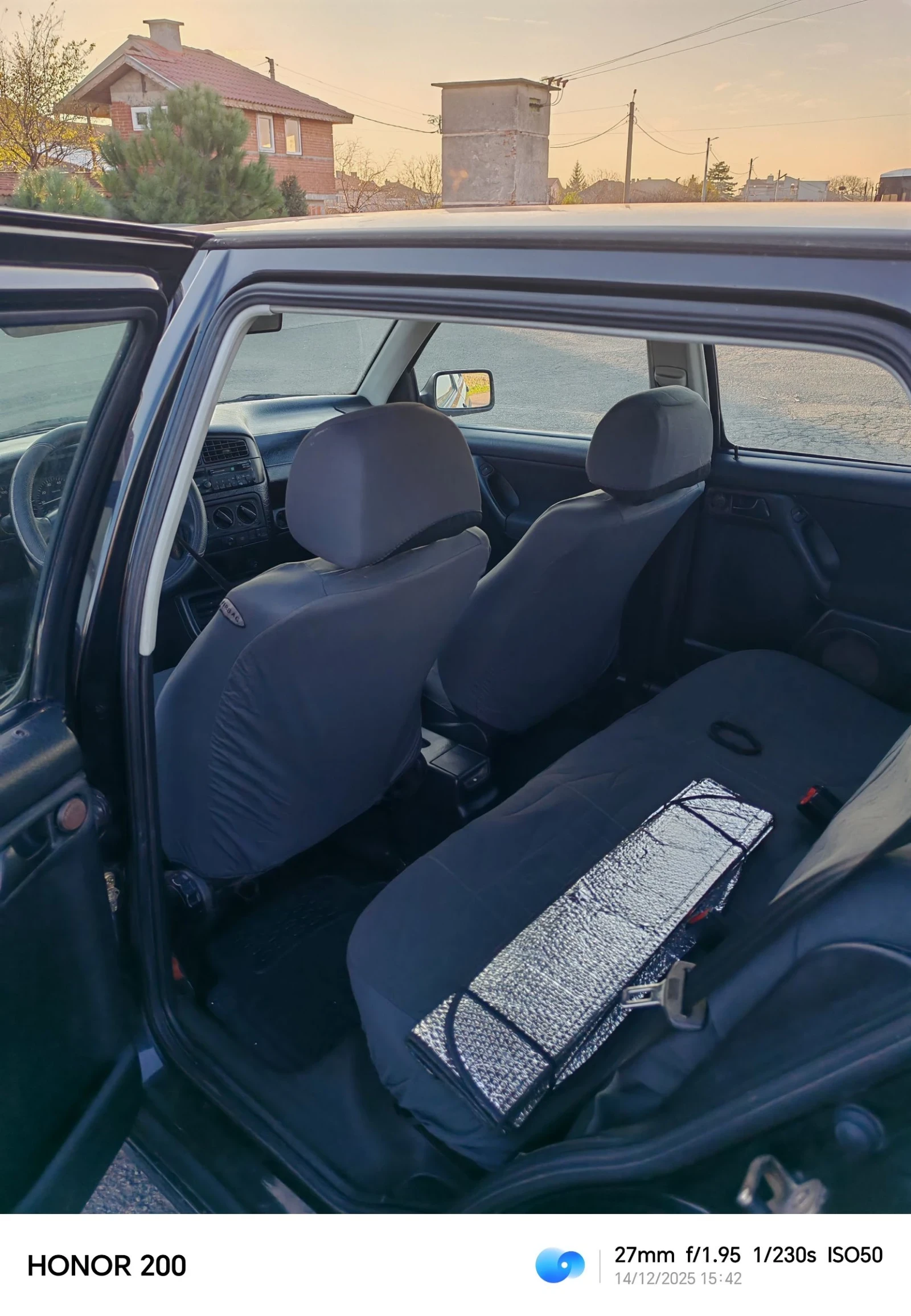 VW Golf 1.6 GT 101 KS.  - изображение 9