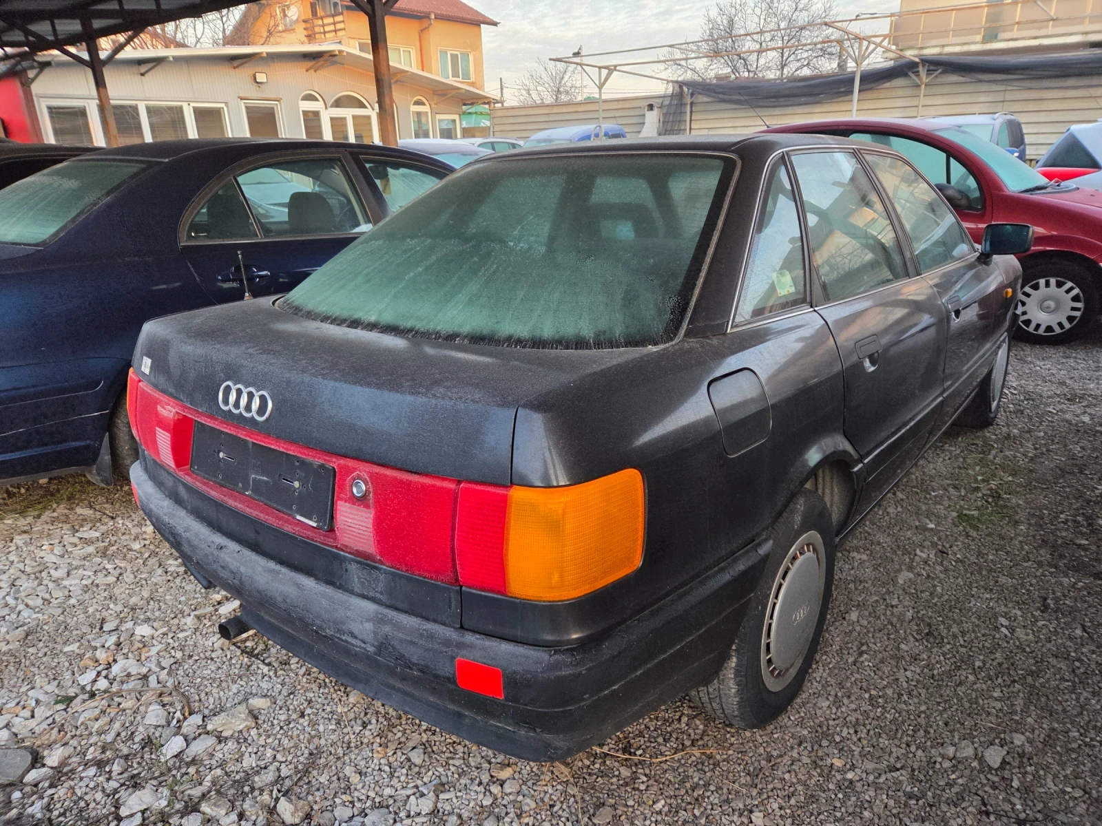 Audi 80 1, 800 | Mobile.bg � ����������� 4